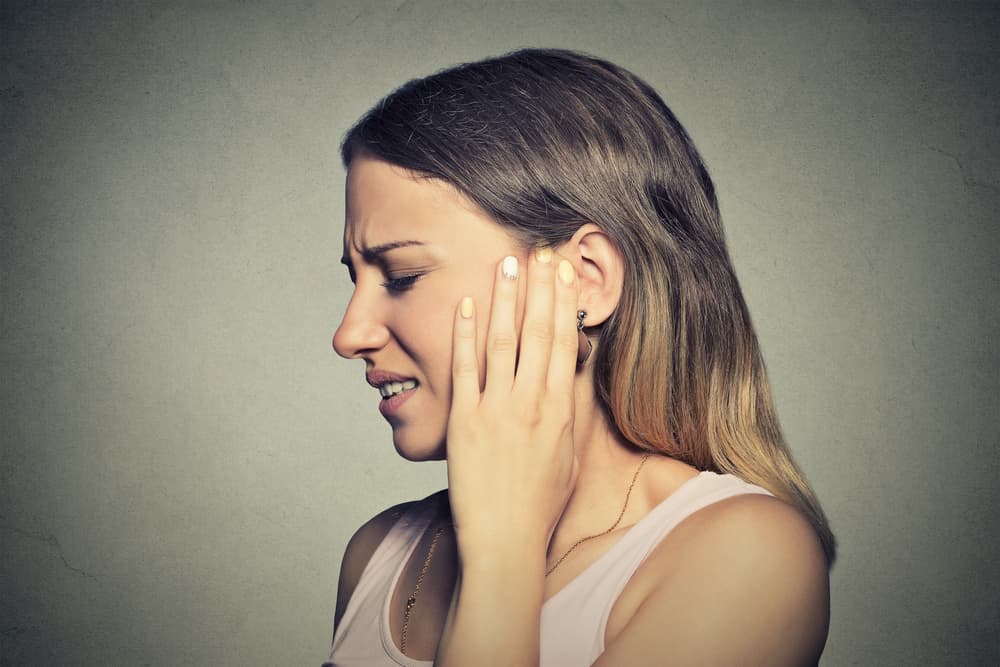 Otitis-vnetje ušesa